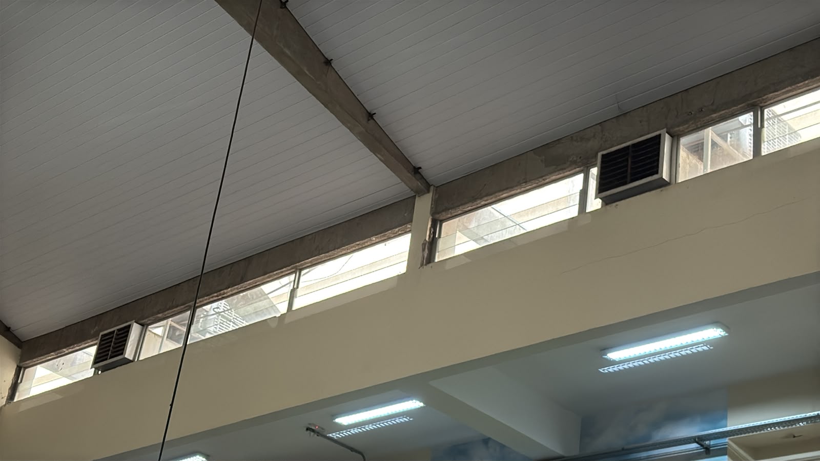 INSTALADOR(A) E REPARADOR(A) DE SISTEMAS CENTRAIS DE AR CONDICIONADO, DE VENTILAÇÃO E REFRIGERAÇÃO