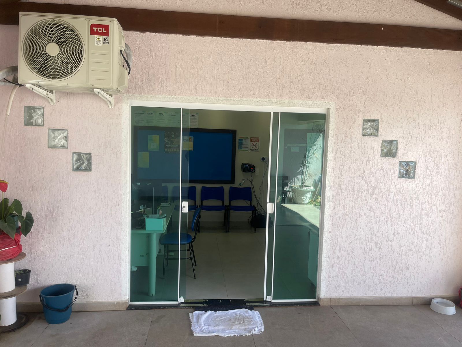 INSTALADOR(A) DE EQUIPAMENTOS DE SEGURANÇA EMPRESARIAL, SEM PRESTAÇÃO DE SERVIÇOS DE VIGILÂNCIA E SEGURANÇA