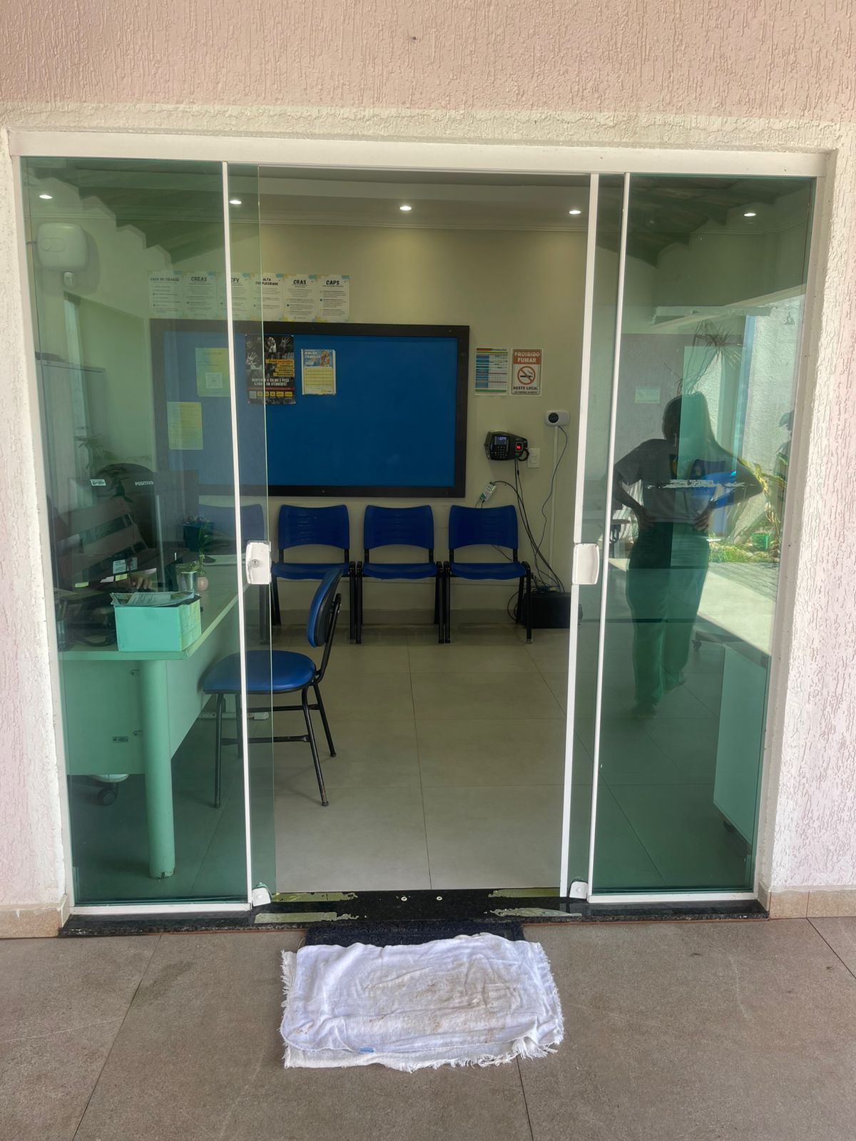INSTALADOR(A) DE EQUIPAMENTOS DE SEGURANÇA EMPRESARIAL, SEM PRESTAÇÃO DE SERVIÇOS DE VIGILÂNCIA E SEGURANÇA