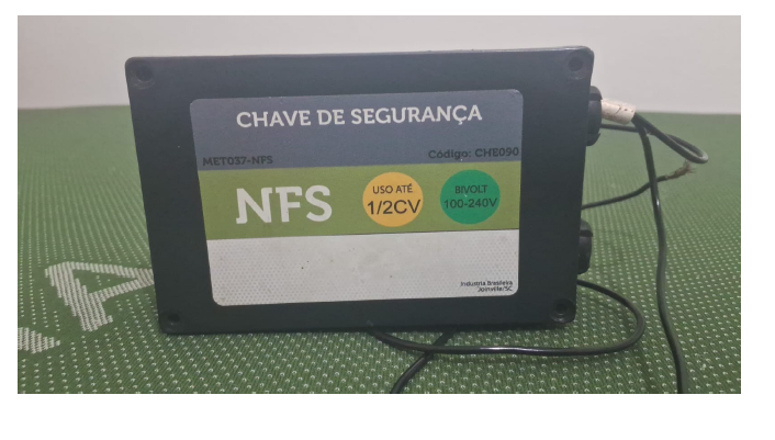INSTALADOR(A) DE MÁQUINAS E EQUIPAMENTOS INDUSTRIAIS