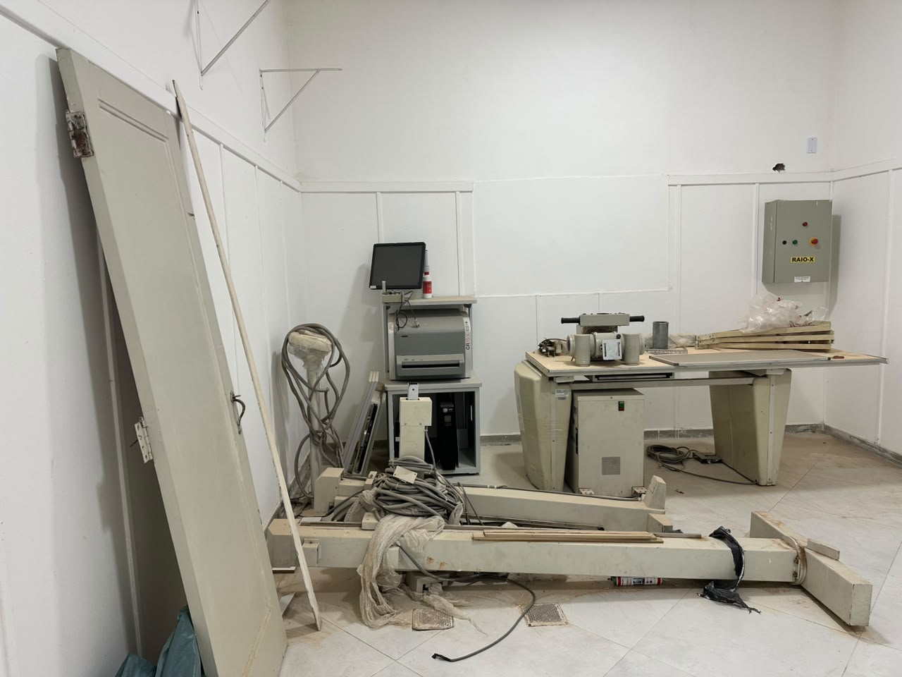 REPARADOR(A) DE EQUIPAMENTOS MÉDICO-HOSPITALARES NÃO ELETRÔNICOS