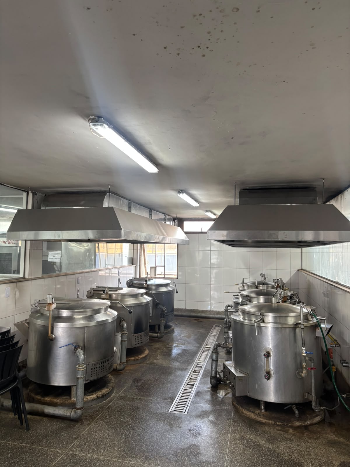 REPARADOR(A) DE MÁQUINAS E APARELHOS DE REFRIGERAÇÃO E VENTILAÇÃO PARA USO INDUSTRIAL E COMERCIAL