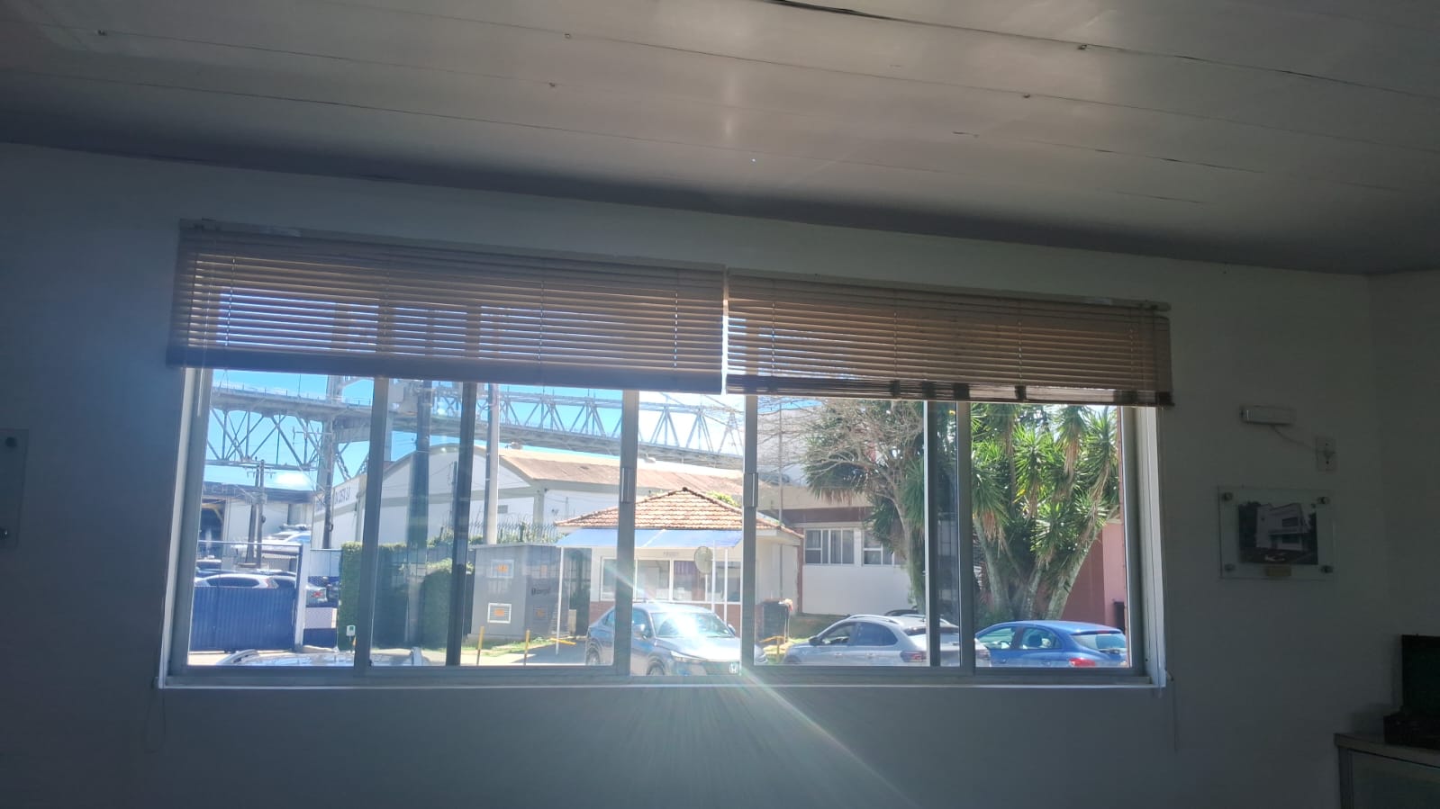 REPARADOR(A) DE TOLDOS E PERSIANAS