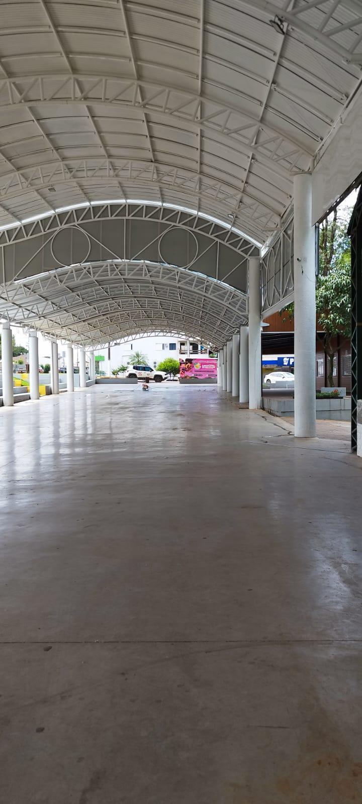 ELETRICISTA EM RESIDÊNCIAS E ESTABELECIMENTOS COMERCIAIS INDEPENDENTE